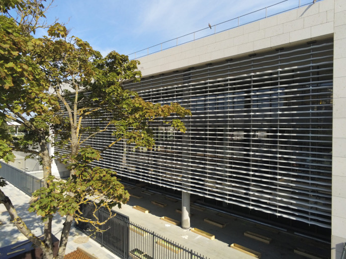 brise-soleil collège